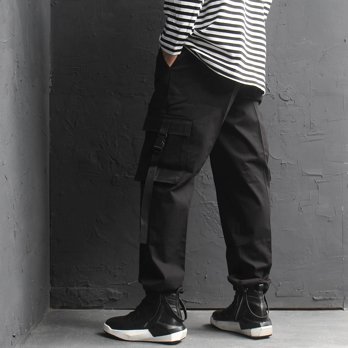 cargo strap jogger